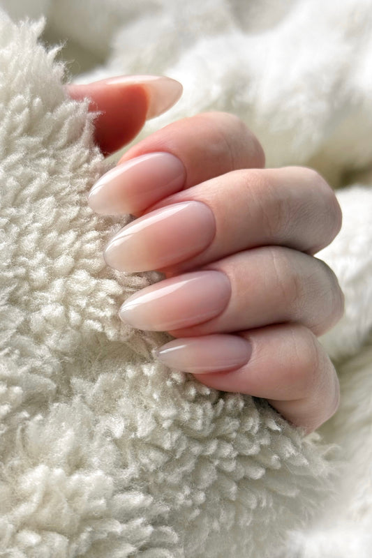 RAKENNUSSEGEELI • ICONIC • Keskivahva