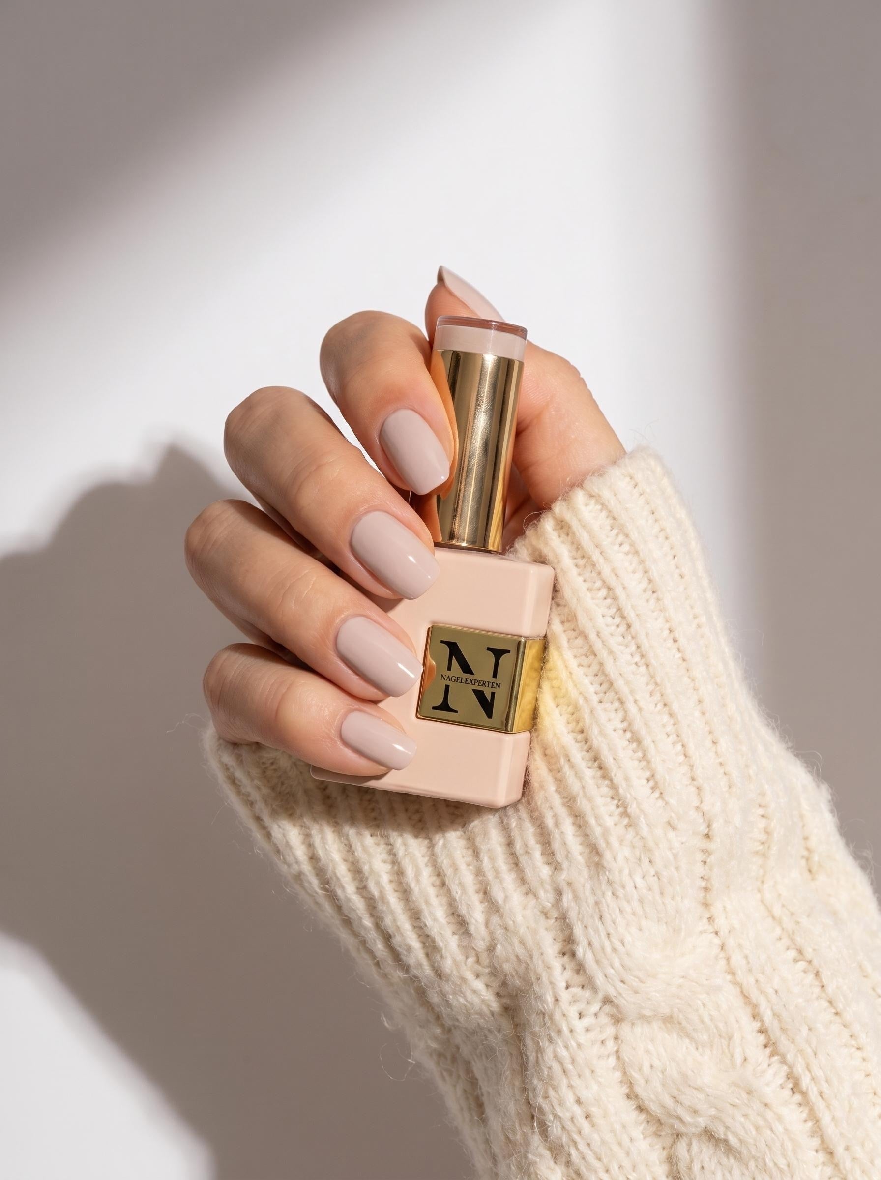 Geelilakka • Bare nude 15ml
