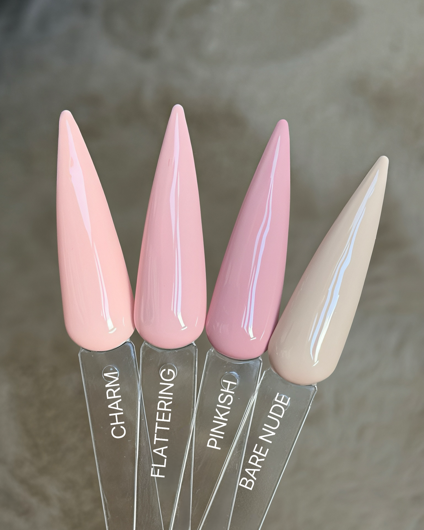 Geelilakka • Flattering 15ml