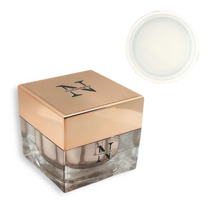 Mjölkvit builder gel från Nagelexperten i rosa burk för nagelförlängning.